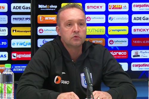 Corneliu Papură le cere jucătorilor atitudine în derby-ul cu FCSB // Sursă foto: Captură Oltenia TV