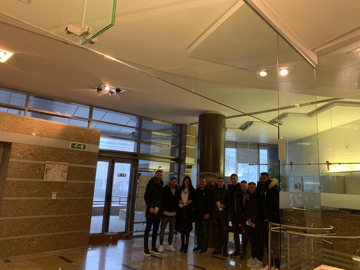 GAZ METAN // FOTO Medieșenii vor să atace campioana cu ajutorul doamnelor și domnișoarelor :)