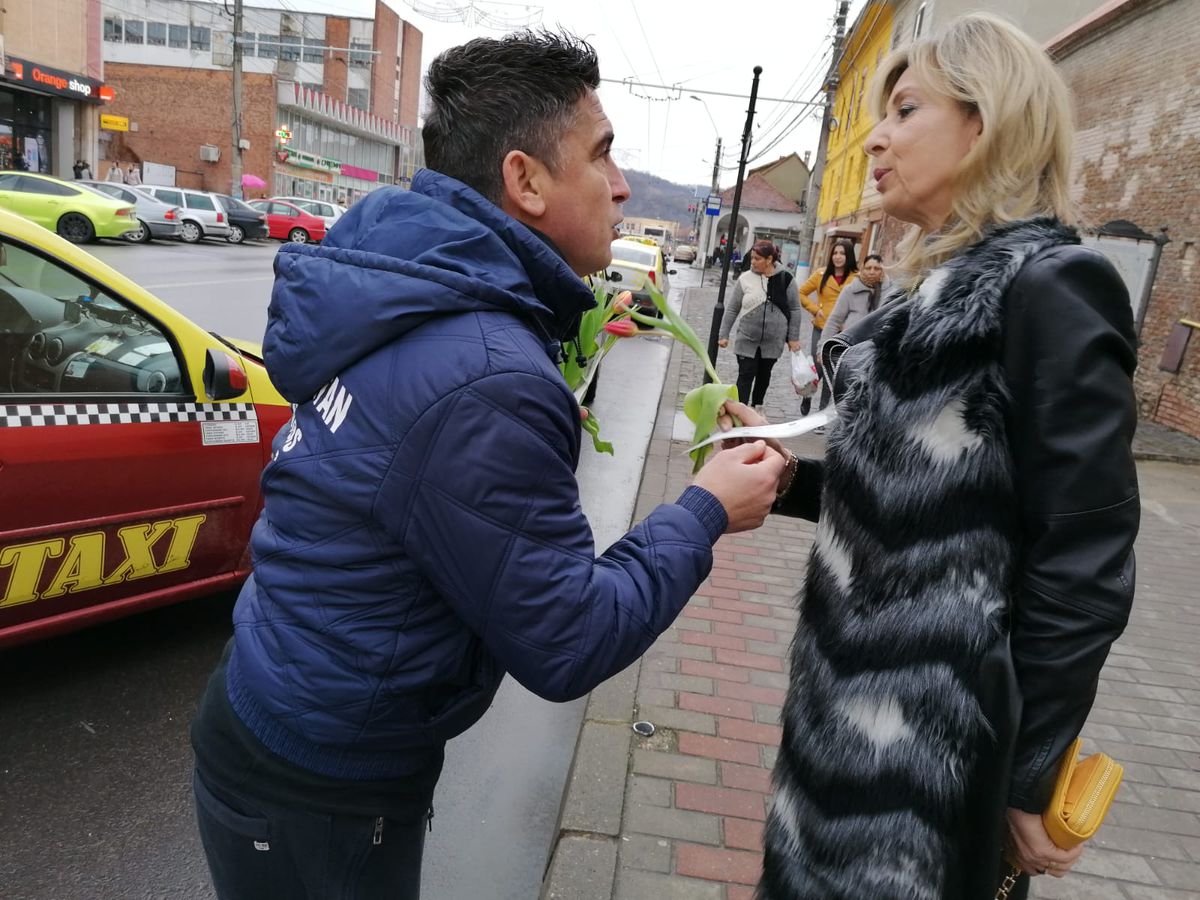 GAZ METAN // FOTO Medieșenii vor să atace campioana cu ajutorul doamnelor și domnișoarelor :)