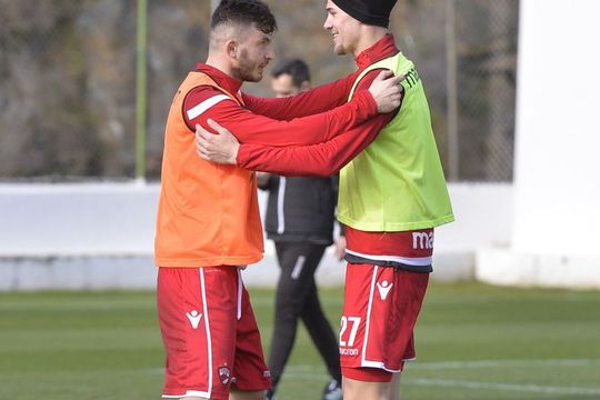Mihai Popescu, în stânga, alături de Ricardo Grigore