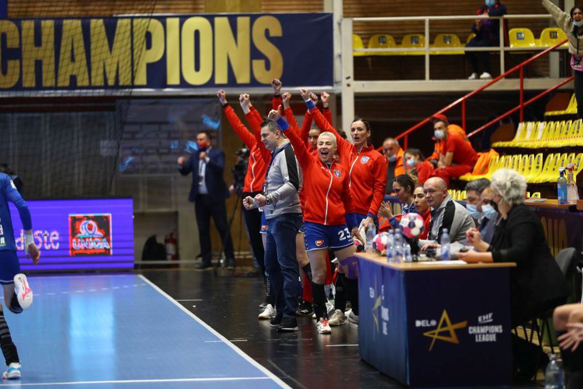 SCM RM. VÂLCEA - CSM BUCUREȘTI 24-33. Cristina Neagu, MVP-ul meciului: „Vâlcea a fost arogantă cu noi”
