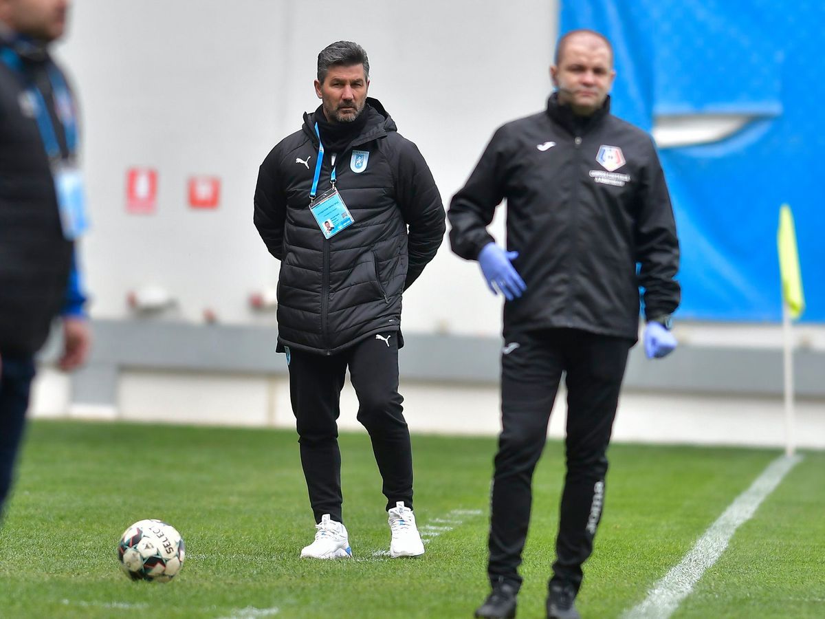 CS Universitatea Craiova - FC Botoșani 1-0 » Oltenii sunt matematic în play-off! Victorie marcă înregistrată pentru Ouzounidis