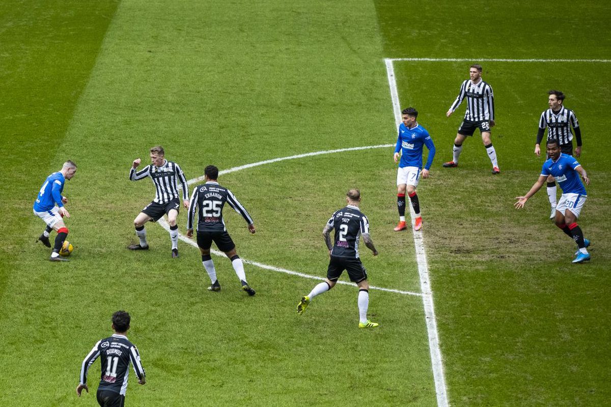 Glasgow Rangers - St. Mirren 3-0 » Rangers, la un pas de titlu! Ianis, gol într-un meci crucial: „Hagi a fost ireal!” » Vezi AICI reușita