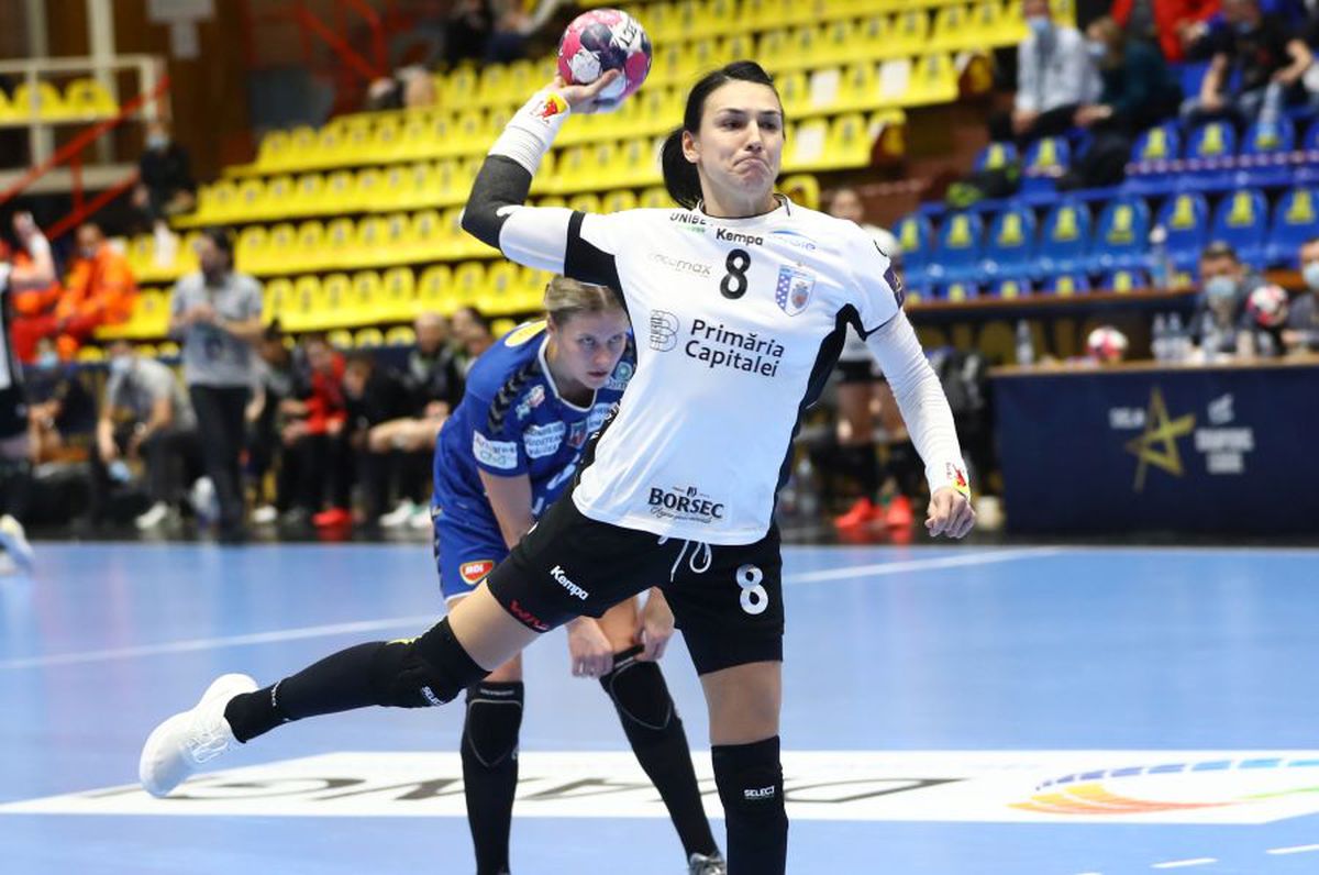 SCM RM. VÂLCEA - CSM BUCUREȘTI 24-33. Cristina Neagu, MVP-ul meciului: „Vâlcea a fost arogantă cu noi”