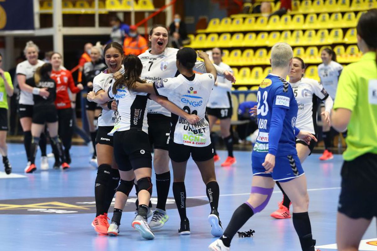 EXCLUSIV Fostul „secund” al naționalei despre cum a făcut CSM București diferența cu SCM Rm. Vâlcea: „Acolo le-au măcinat!”