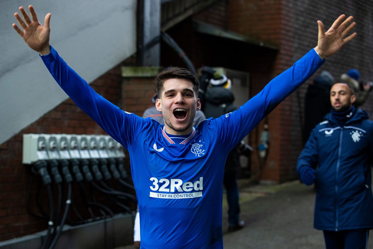 Ianis Hagi are Scoția la picioare după ultimul gol la Rangers: „Superb fotbalist! E mai bun ca tatăl lui”