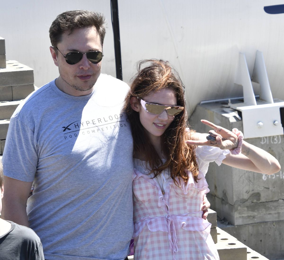 FOTO Elon Musk și iubita lui, Grimes