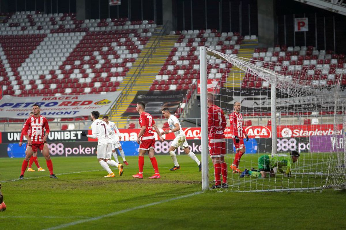 FOTO+VIDEO. UTA - CFR Cluj 0-1 » Mai buni cu Iordănescu în tribune! Campioana trece peste FCSB după un joc crâncen. Clasamentul LIVE