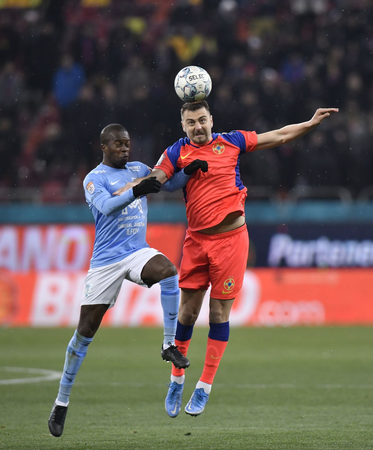 FCSB - FC Voluntari 1-0: două faze de penalty judecate în defavoarea roș-albaștrilor! Primul verdict al specialistului în arbitraj