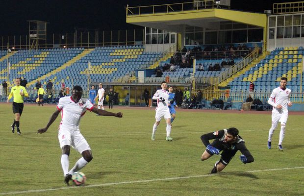 Echipă calificată în play-off-ul Ligii 2, cu pretenții de promovare, riscă să nu obțină licența pentru Liga 1. „Se zbat degeaba”