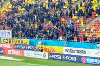 FCSB, ignorată de galerie în timpul meciului cu Voluntari » Singurul mesaj afișat pe Arena Națională