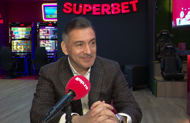 Ilie Dumitrescu explică de ce l-a votat pe Gustavo „fotbalistul lunii”: „Aduce un plus! Un jucător care-și pune în valoare și coechipierii”