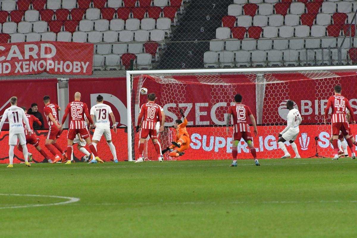 FOTO Sepsi - CFR Cluj 06.03.2023