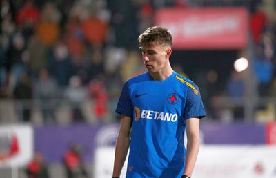 Octavian Popescu, trimis pe bancă de o legendă a Stelei: „Să joace Coman în stânga, e peste Tavi”