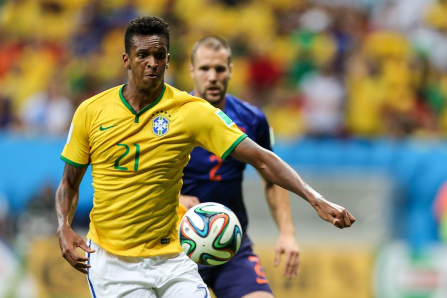 CFR Cluj îl transferă pe fostul atacant al lui Manchester City, cu 5 goluri în naționala Braziliei