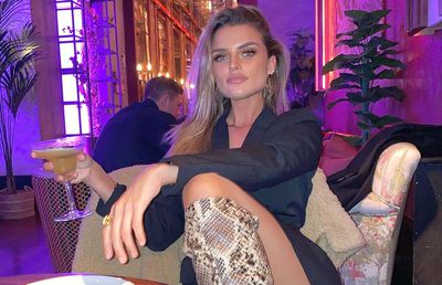 „Am plecat plângând, fotbaliștii sunt proști și aroganți” » Într-o furtună de scandaluri, un model din Barcelona a povestit ce a pățit la o petrecere privată