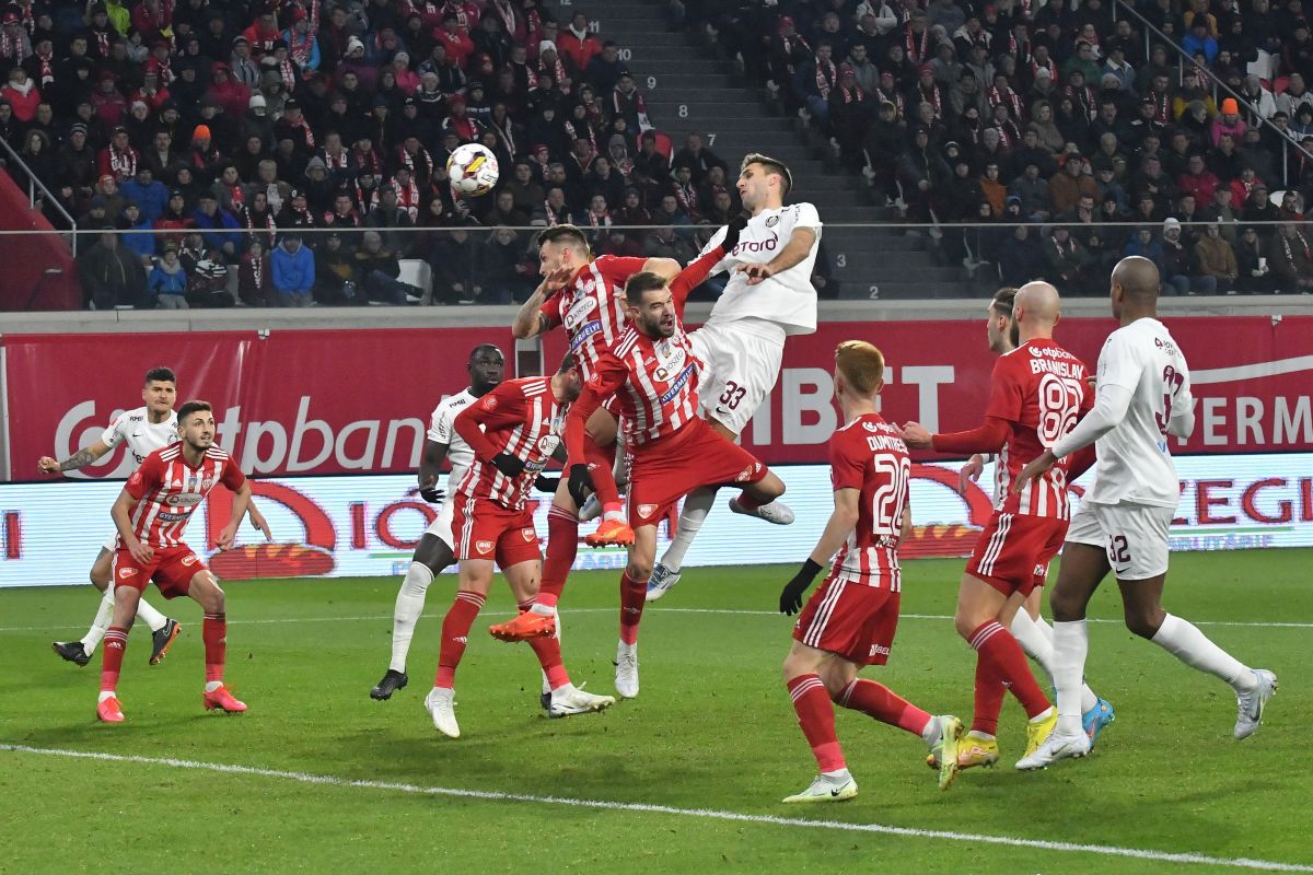 FOTO Sepsi - CFR Cluj 06.03.2023