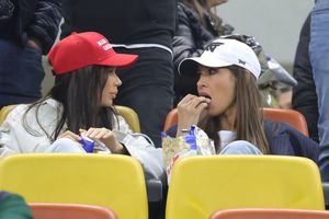 Apariție-surpriză pe Arena Națională » Prezentatoarea TV a atras toate privirile la FCSB - Lyon