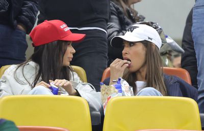 Apariție-surpriză pe Arena Națională » Prezentatoarea TV a atras toate privirile la FCSB - Lyon