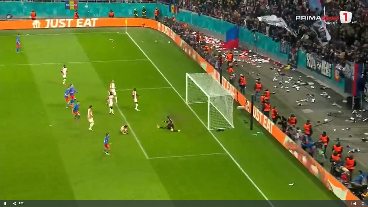 Golul lui Alexandru Băluță la meciul FCSB - Lyon