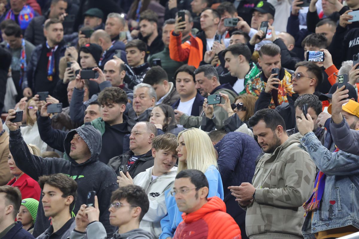 Laura Vicol, implicată în „scandalul Nordis”, a fost în tribune la FCSB - Lyon » Imaginile surprinse de reporterul GSP