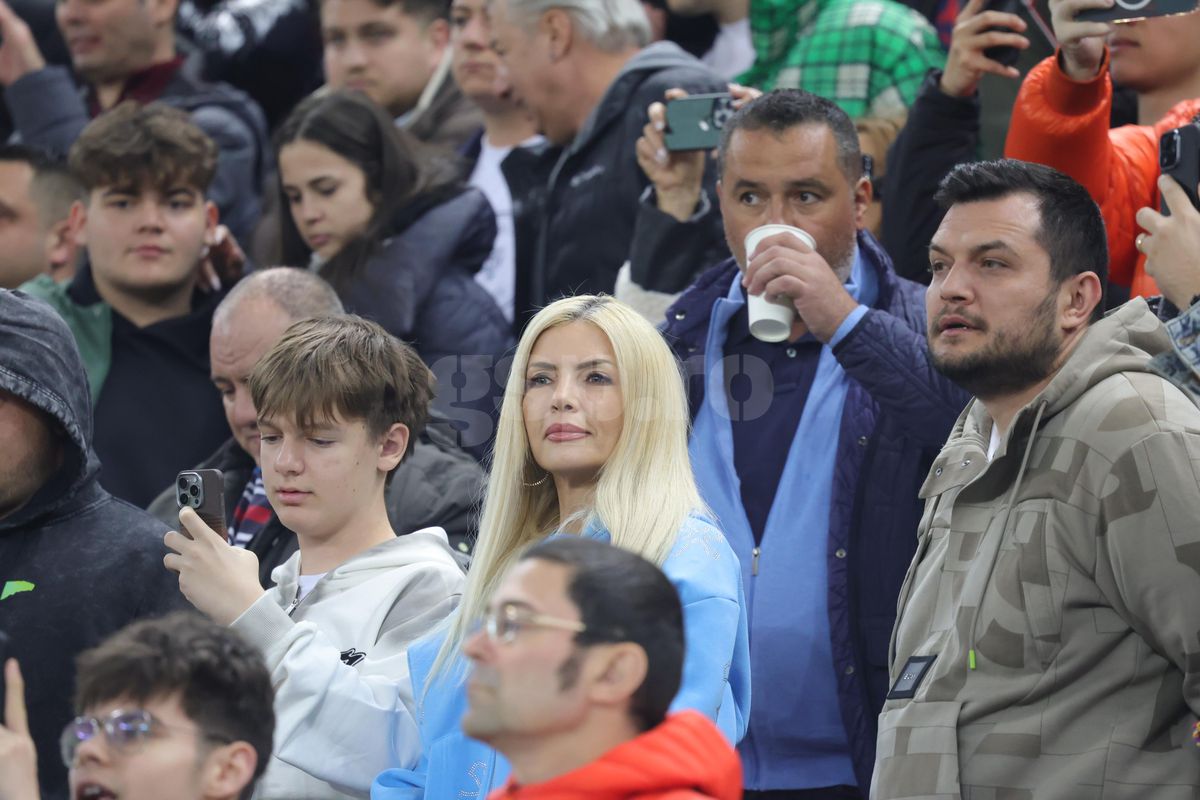 Laura Vicol, implicată în „scandalul Nordis”, a fost în tribune la FCSB - Lyon » Imaginile surprinse de reporterul GSP