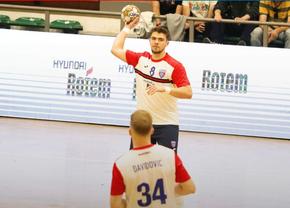 CSA Steaua a căzut pe loc de baraj în „Liga Zimbrilor” la handbal masculin » Învinsă de penultima clasată, formație cu mari probleme financiare