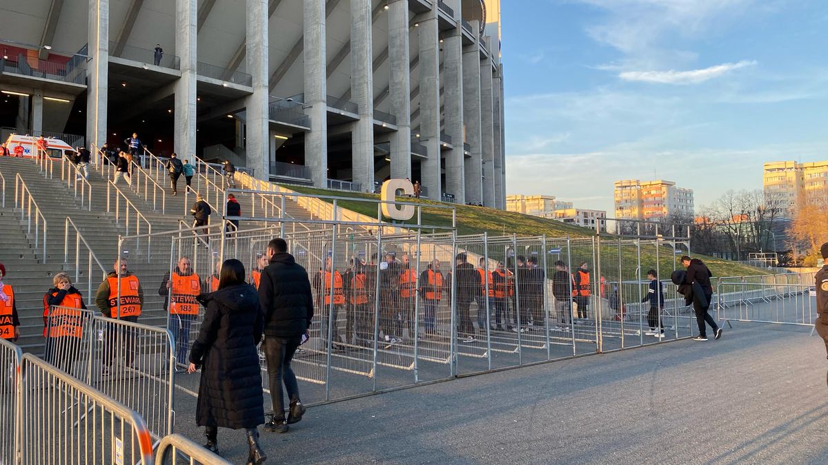 Jucătorul mult așteptat de suporterii celor de la FCSB este în tribunele Arenei Naționale pentru partida cu Lyon