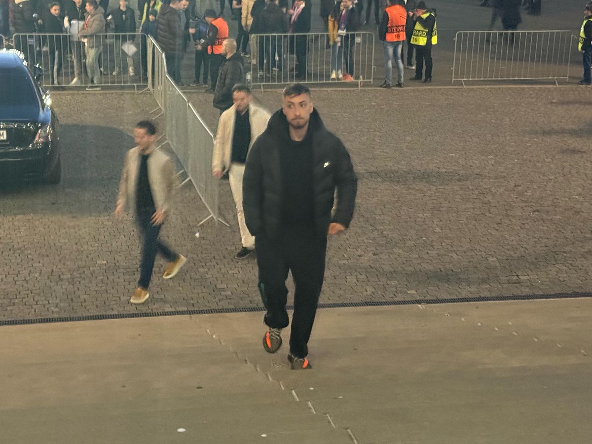 Jucătorul mult așteptat de suporterii celor de la FCSB este în tribunele Arenei Naționale pentru partida cu Lyon