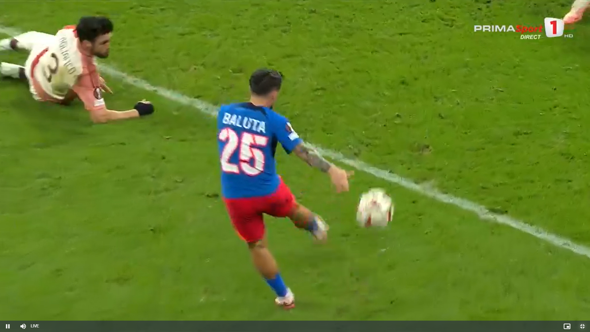 Golul lui Alexandru Băluță la meciul FCSB - Lyon