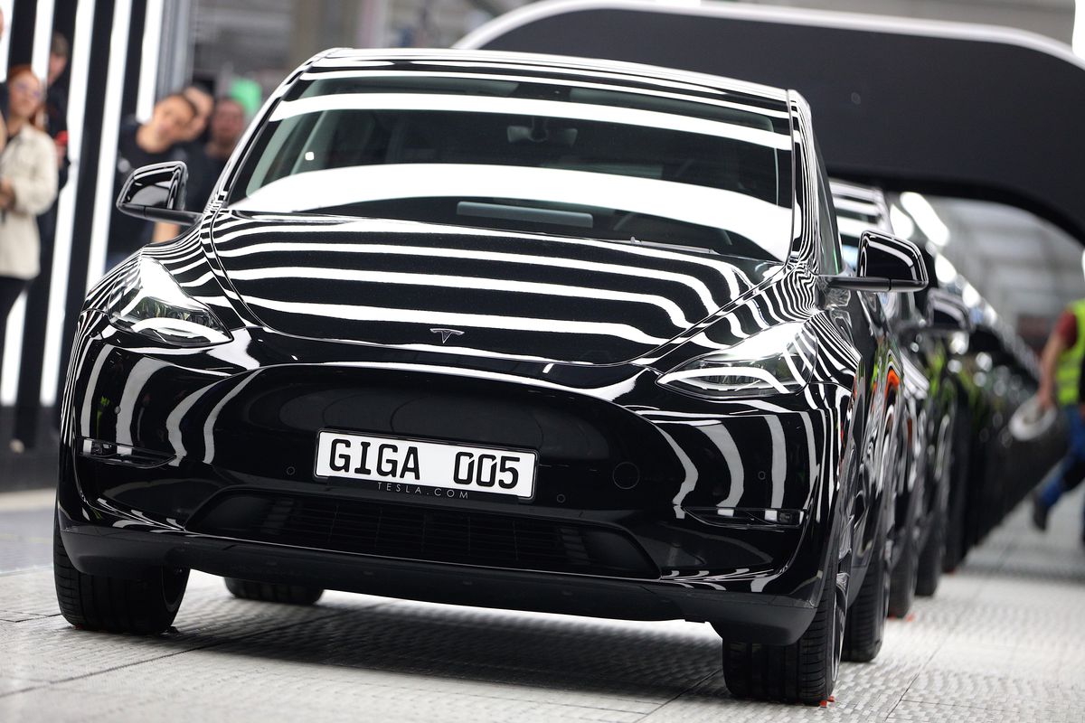 O nouă supremație în industria auto! Toyota Corolla nu mai e cea mai vândută mașină » Cine e pe locul 1