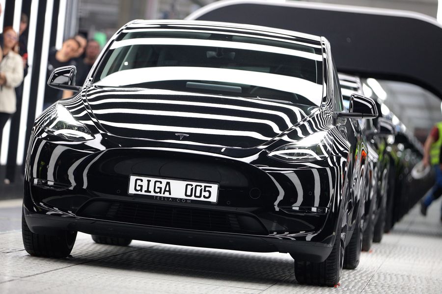 98% din totalul mașinilor vândute într-o țară din Europa sunt electrice! Cine a reușit performanța