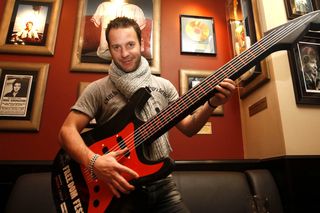 A rezistat doar un an la granzii din București și e și acum mirat de ce a putut să trăiască în România: „Cât pentru a scrie o carte!”