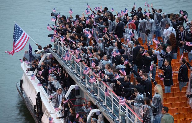 Donație record în SUA » Sportivii americani participanți la Jocurile Olimpice și Paralimpice au pentru prima oară asigurat un venit după retragere: „Mulți se confruntă cu o realitate descurajantă: lipsa economiilor”