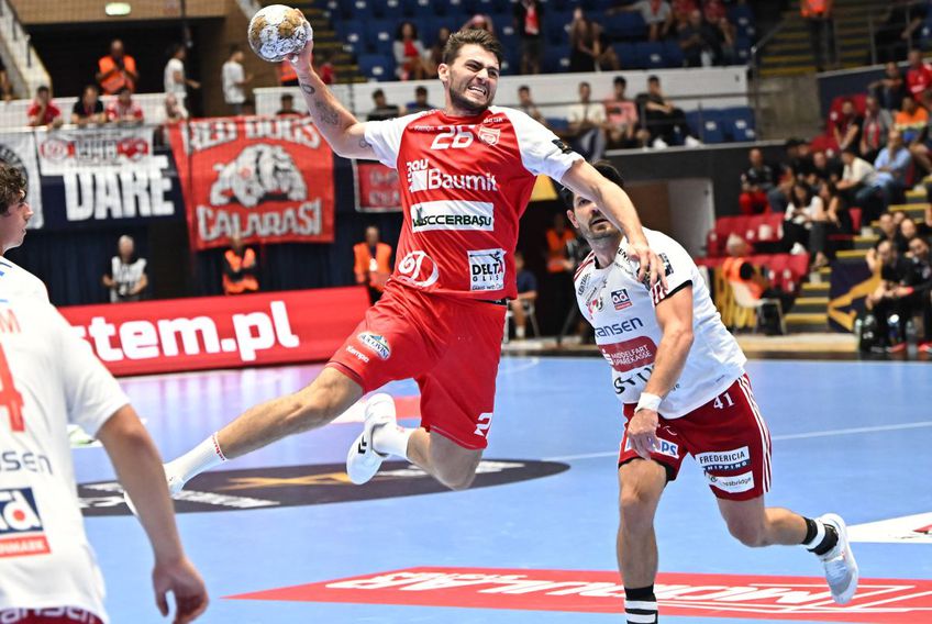 Dinamo joacă astăzi în deplasare cu formația daneză, Fredericia, în ultima etapă din grupele Ligii Campionilor. Partida începe la ora 19.45 și va fi transmisă în direct de Digi Sport 4 și Prima Sport 4.