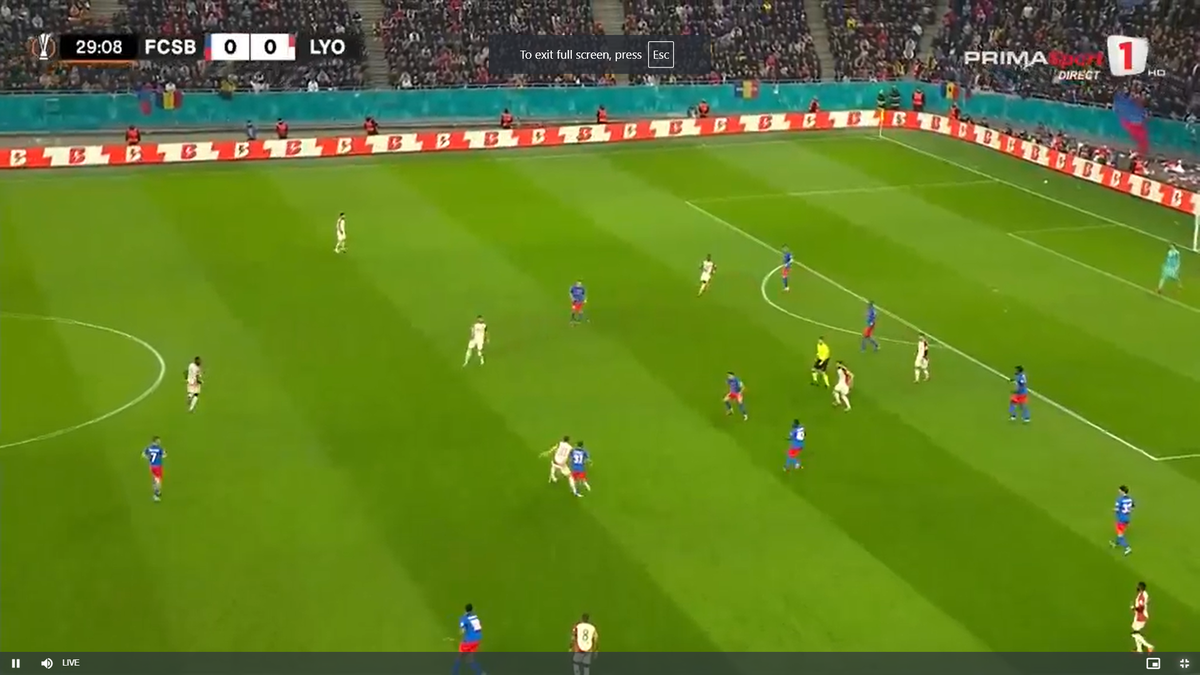 Gol controversat în FCSB - Lyon: ce spune regulamentul