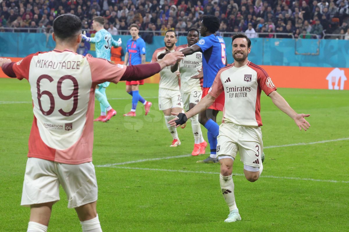 Fostul fundaș al Stelei vine cu o altfel de analiză după FCSB - Lyon: „Mai multă prudență! Temporizare, calm!”