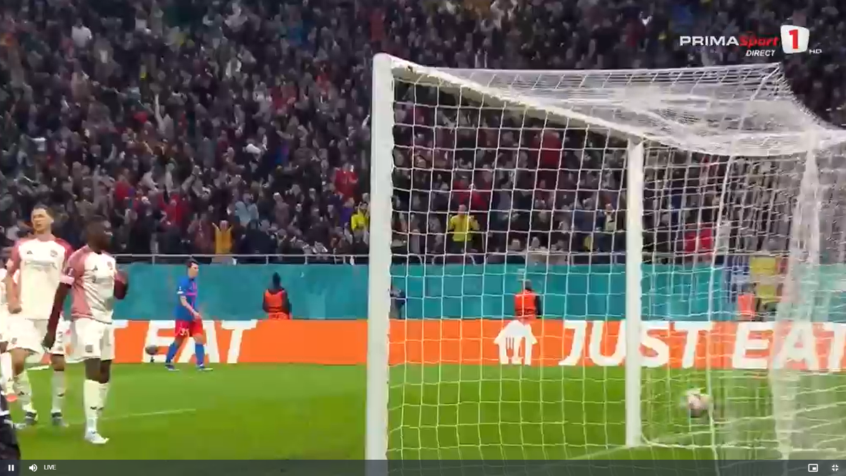 Golul lui Alexandru Băluță la meciul FCSB - Lyon