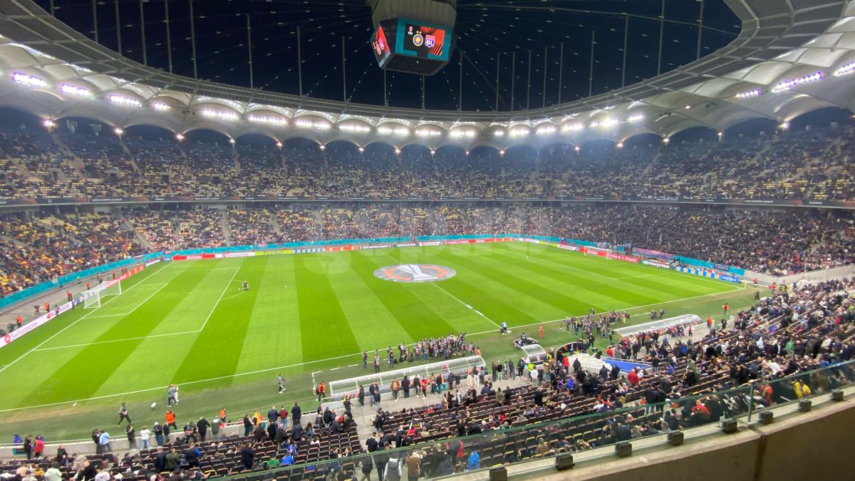 Din Stăpânul Inelelor, 300 sau Biblie? FCSB, scenografie înfricoșătoare la meciul cu Lyon: ce a apărut în Peluza Nord