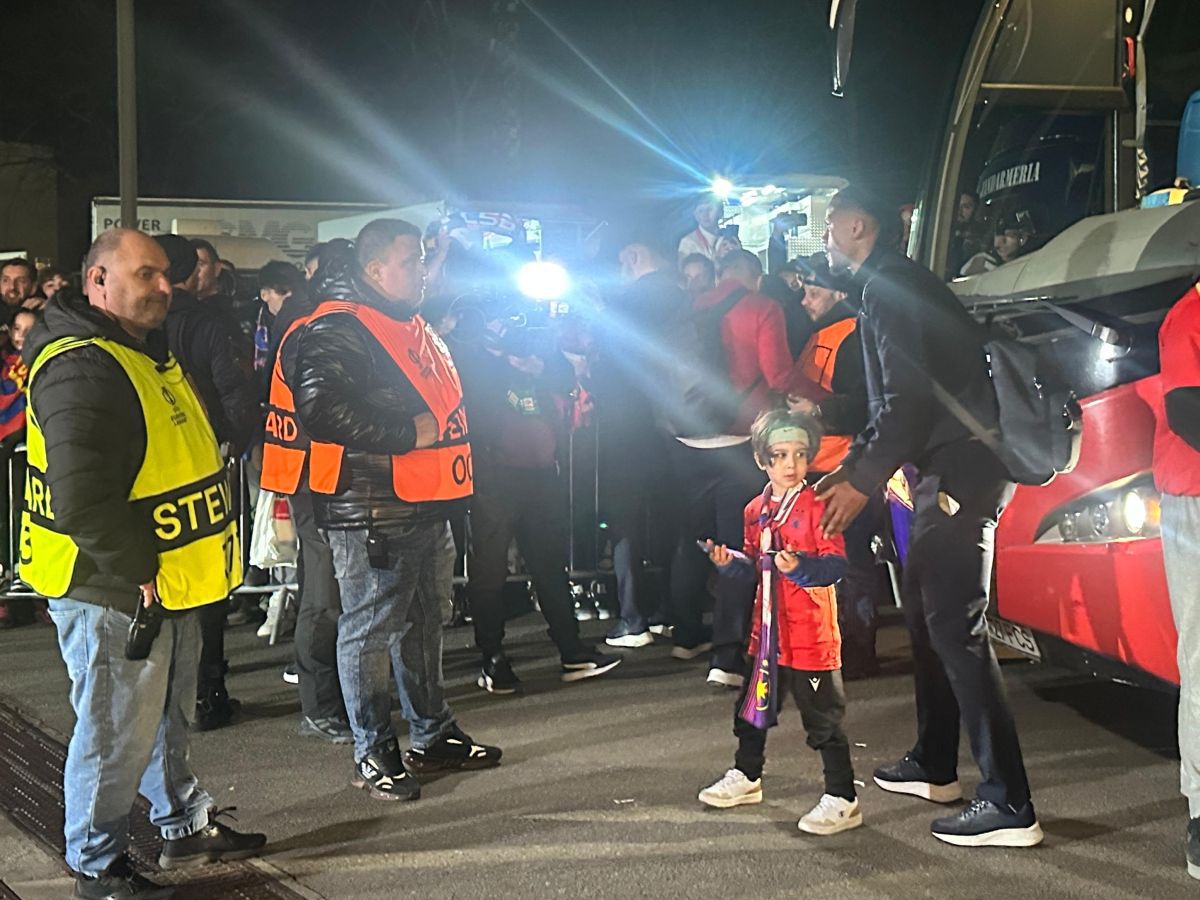 Incredibil! Jucătorul FCSB-ului a fost uitat la stadion după meciul cu Lyon: a fost nevoie de intervenția stewarzilor