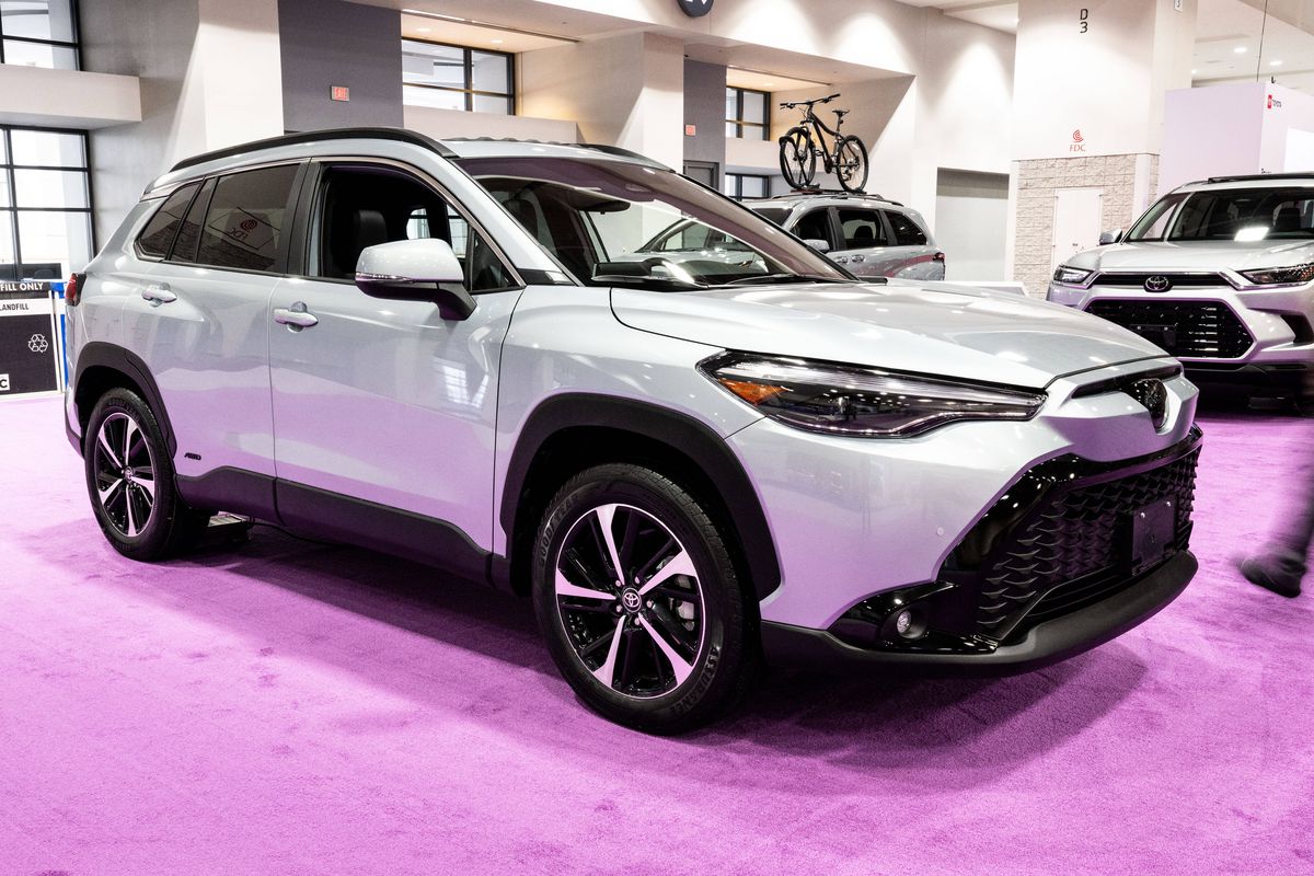 O nouă supremație în industria auto! Toyota Corolla nu mai e cea mai vândută mașină » Cine e pe locul 1