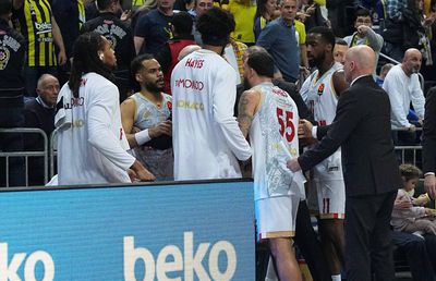 Conflict în Euroligă! MVP-ul din 2024 al competiției și-a îmbrâncit propriul coechipier și apoi a postat un mesaj ironic pe X