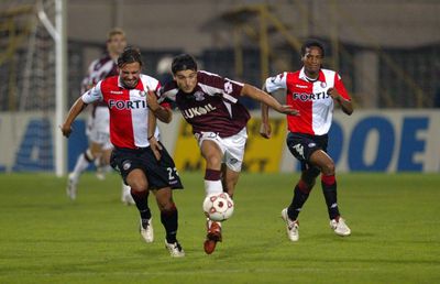 20 de ani de la primăvara europeană din Giulești » Cum a ajuns Rapidul în 16-imile Cupei UEFA 2005-2006