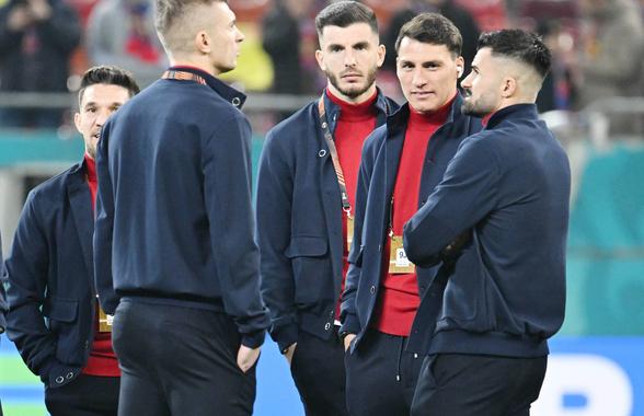 Trei dintr-o lovitură! FCSB a început să semneze contractele pentru sezonul viitor de Superligă