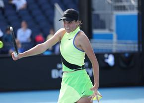 Antrenată de fosta campioană de la Roland Garros, o austriacă de 18 ani a obținut prima victorie WTA 1000 la Indian Wells