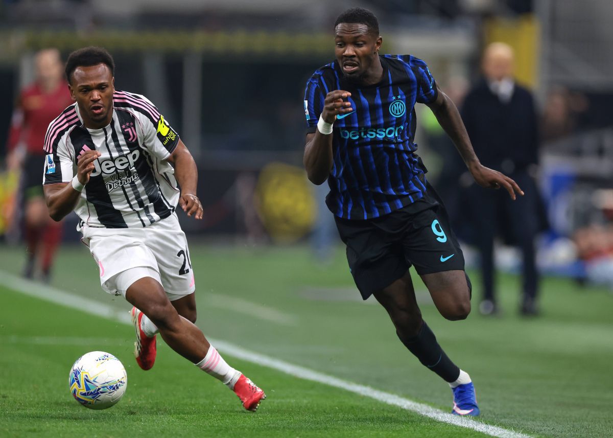 Atacantul lui Juventus, belgianul Louis Openda, terapie neconvențională cu ventuze