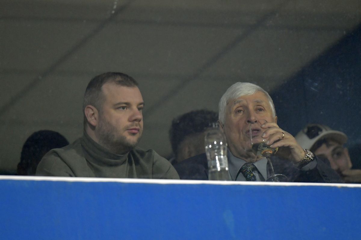 Farul a scăpat ușor după meciul cu CFR Cluj pentru încălcarea Legii 4 » FRF a fost sesizată de Jandarmerie