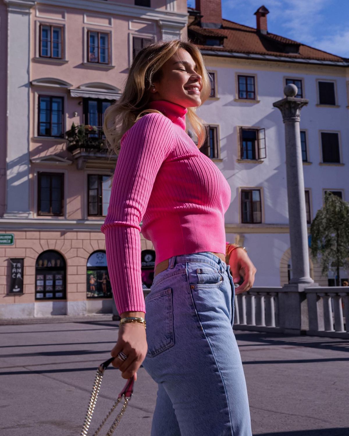 Anamaria s-a despărțit de superstarul care câștigă 46 de milioane de dolari pe sezon » Detaliul care i-a alarmat pe fani