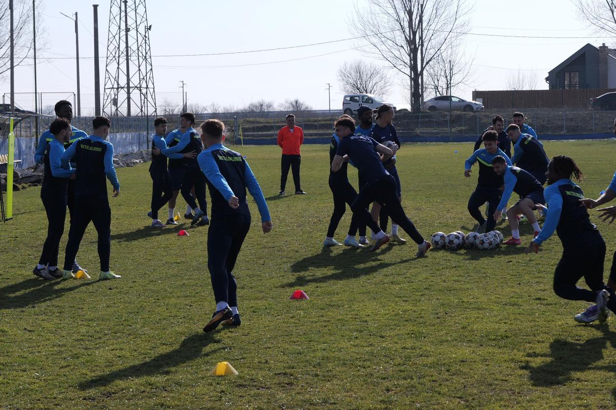Antrenament condus de Florin Bratu la Metaloglobus