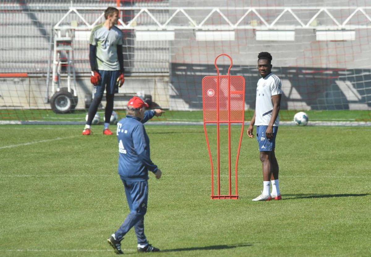 BUNDESLIGA. Bayern Munchen, în „buncăr”! Jucătorii fac singuri paturile și curățenie